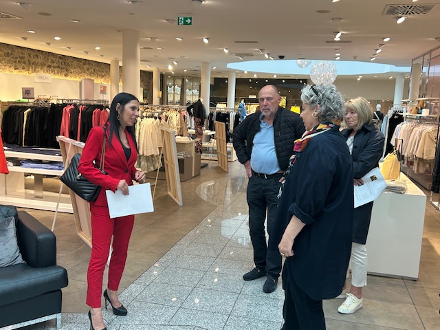 Vernissage im Modehaus Schneider